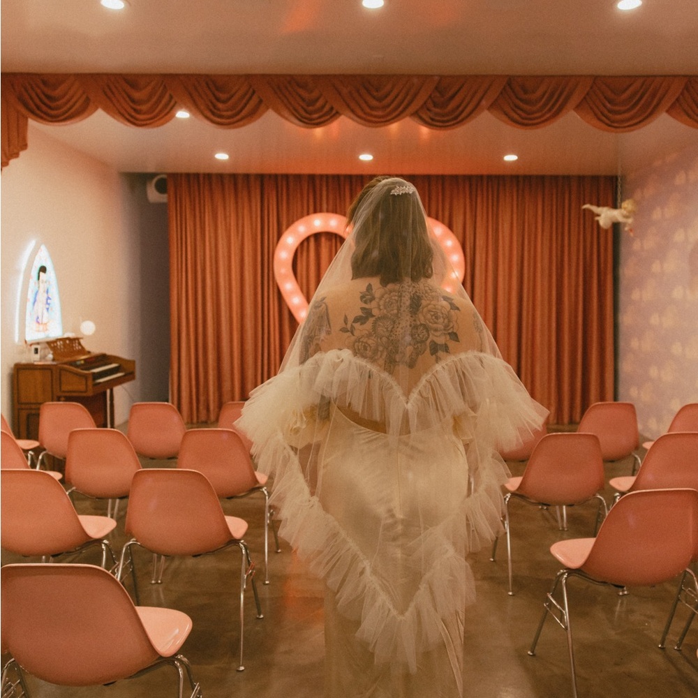 Madison Chamberlain Cream Tulle Sweetheart Veil